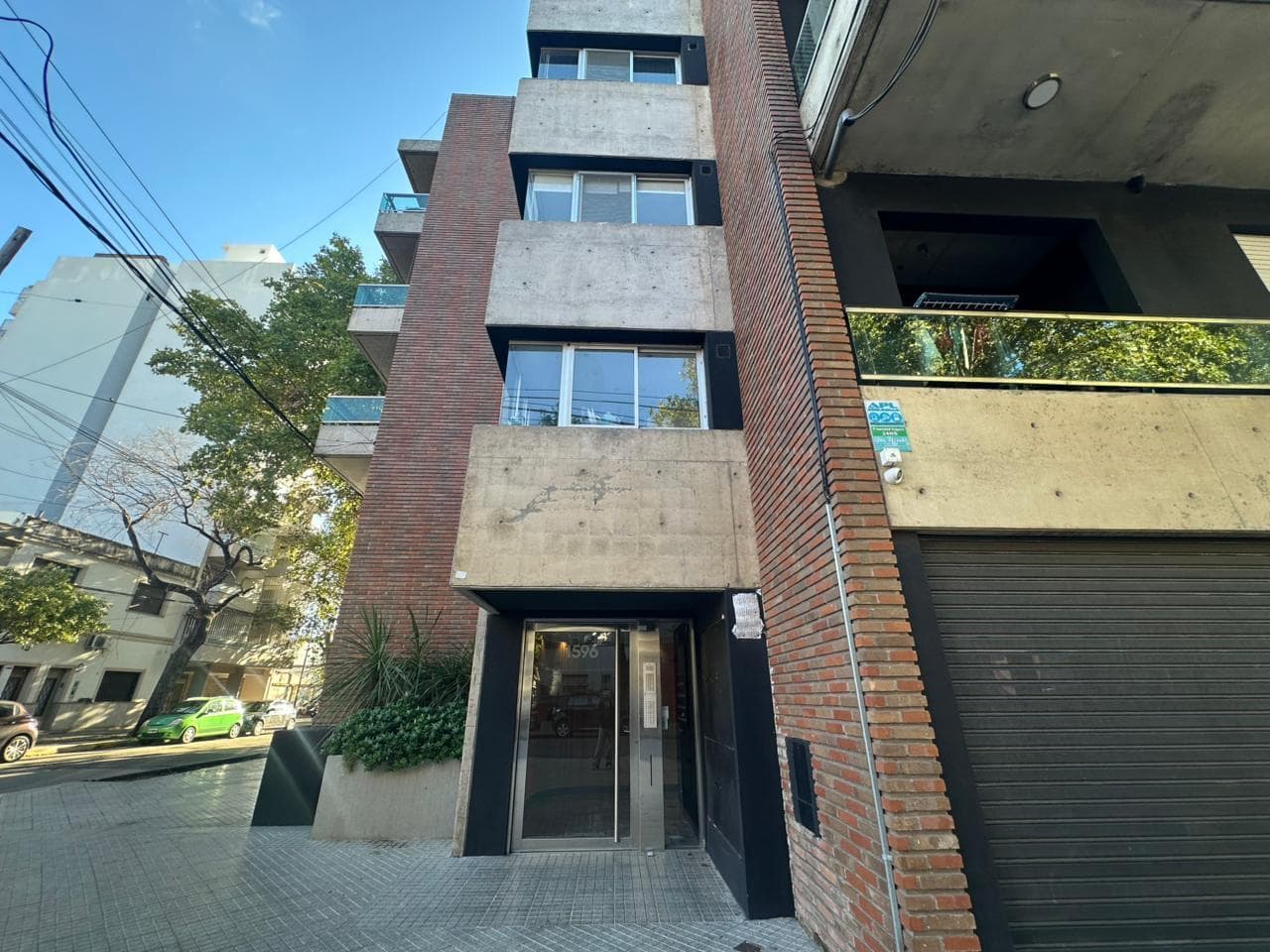 VENTA: Departamento monoambiente con balcón en Echesortu, Rosario - 1