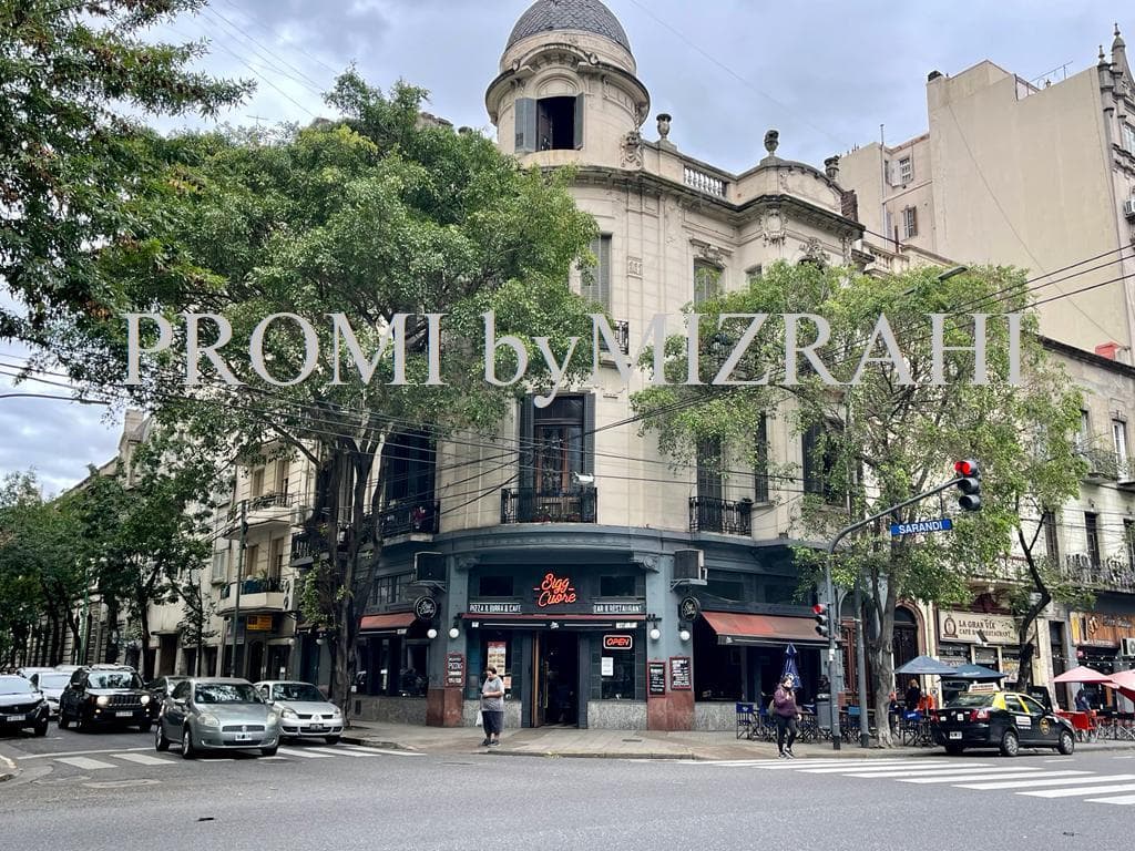 Venta Local Comercial en esquina Edificio en Lote propio en Congreso - 1