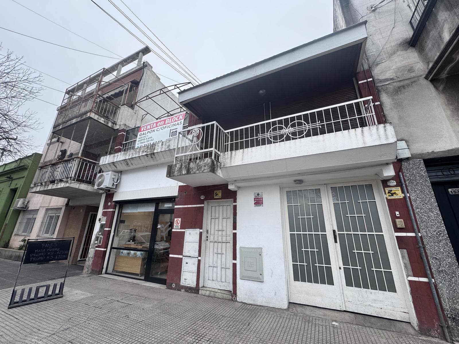 Galpón con oficinas, local y departamento en venta en BLOCK! Villa Crespo - 1
