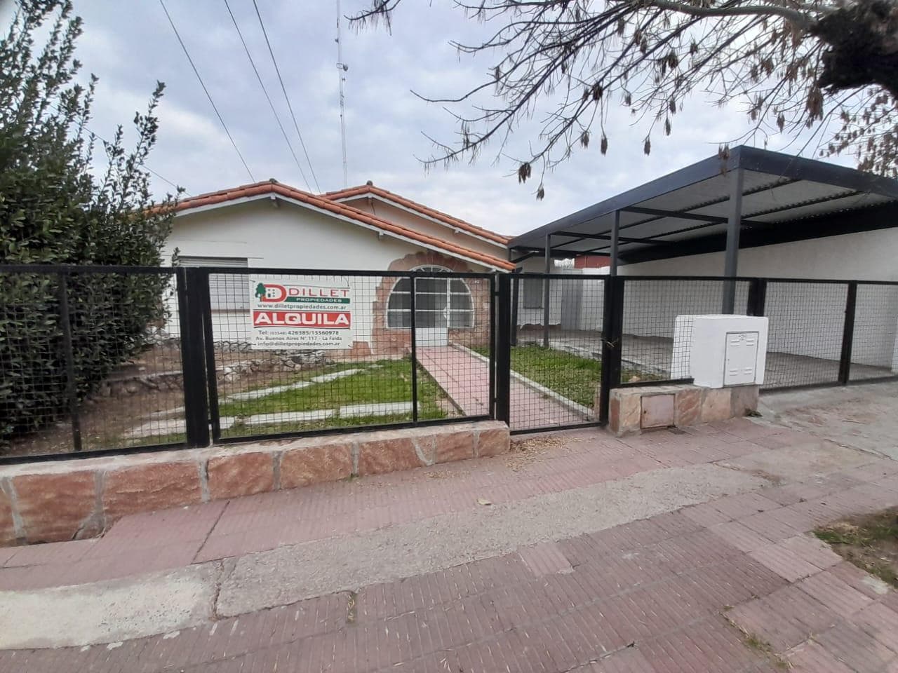 Casa en LA FALDA - 1