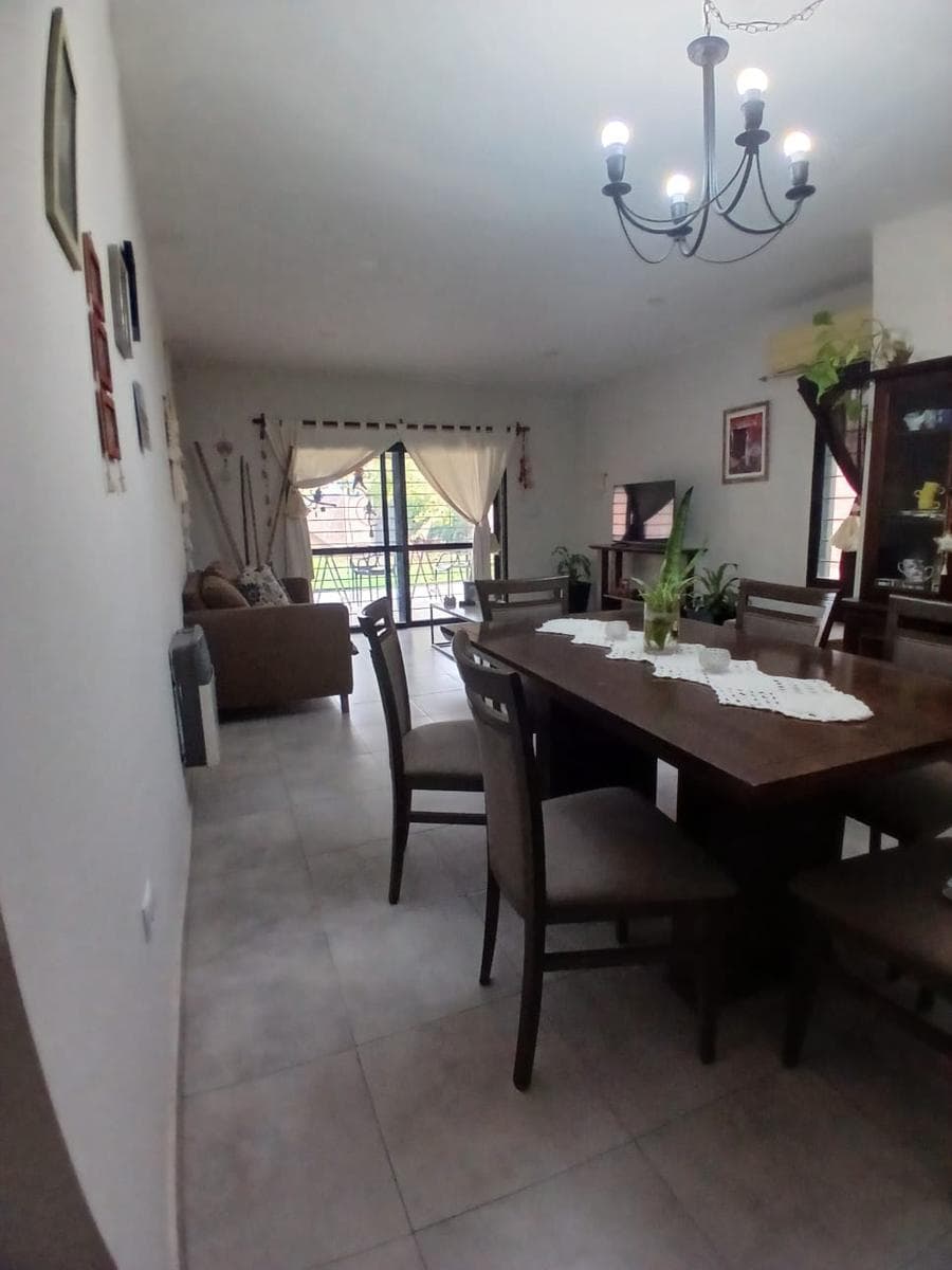 Casa en venta en Lomas De Tafi - 1