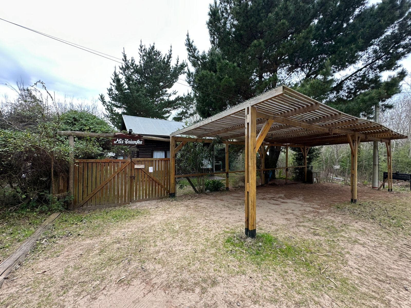 COMPLEJO 4 CABAÑAS CON PILETA - MAR AZUL - 1