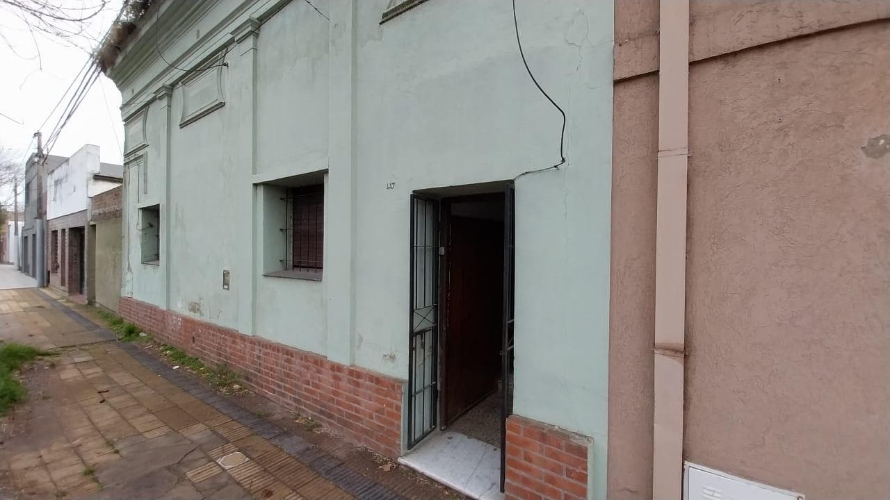 PH a restaurar. Ideal para Inversión - 1