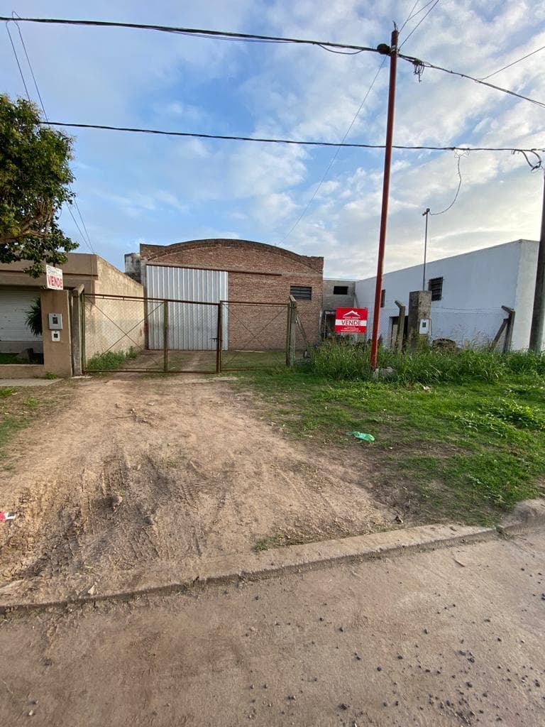 Galpón en venta - 1