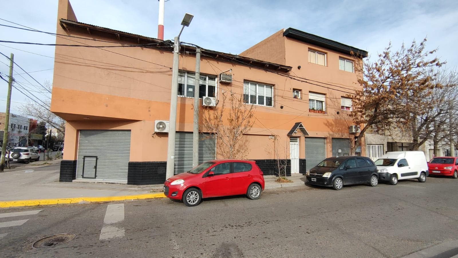 Oficina en 12 de Septiembre y Leguizamón - 1