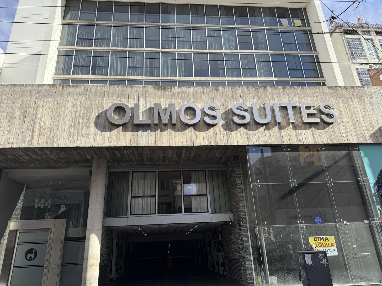 VENTA COCHERA OLMOS SUITE - 1