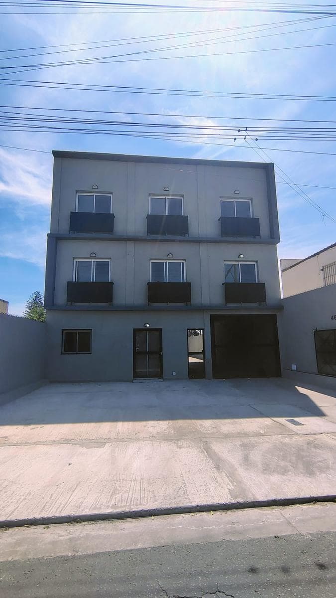 Departamento en San Nicolas De Los Arroyos - 1