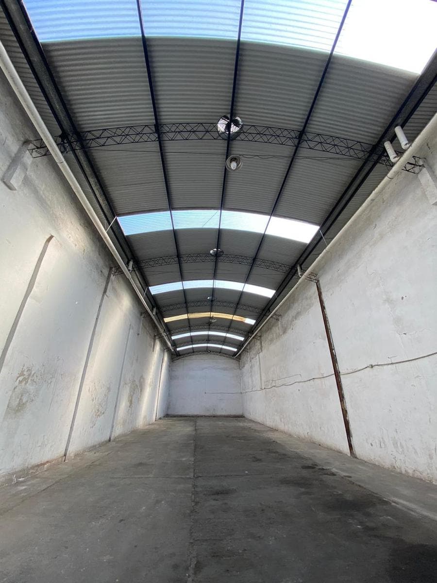 Galpón en Pompeya - 1