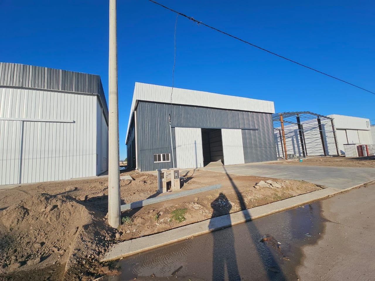 A ESTRENAR NAVE 980 M2 POLO 52 - 1