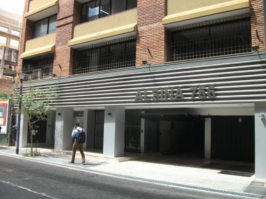 Lista para entrar, seg 24 hs. - 1