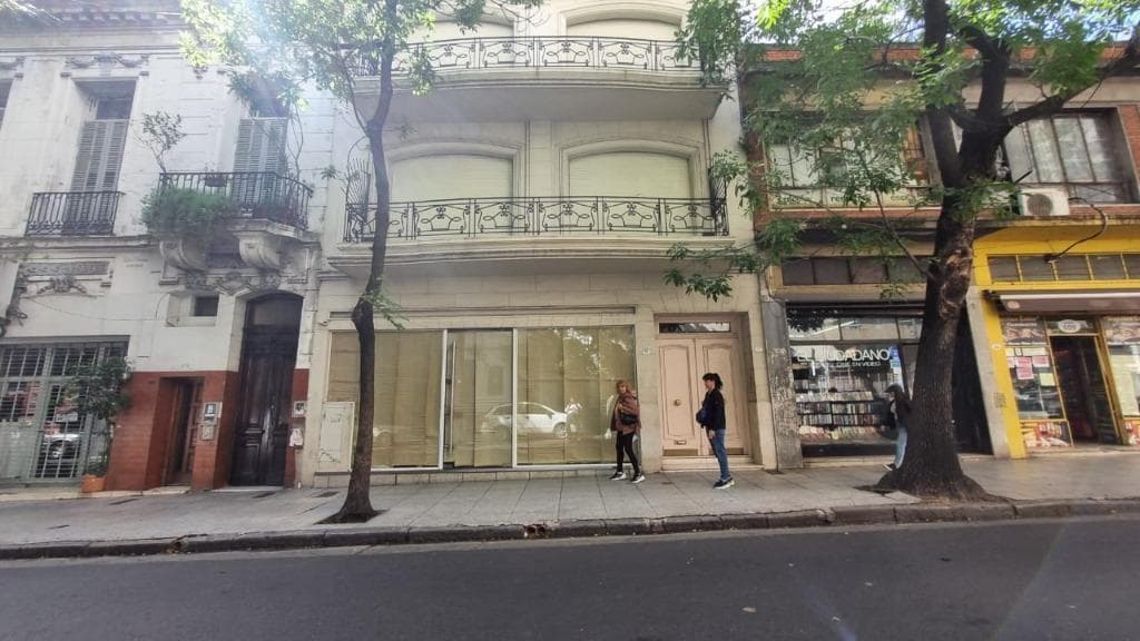 Edif en Block IMPECABLE - 1