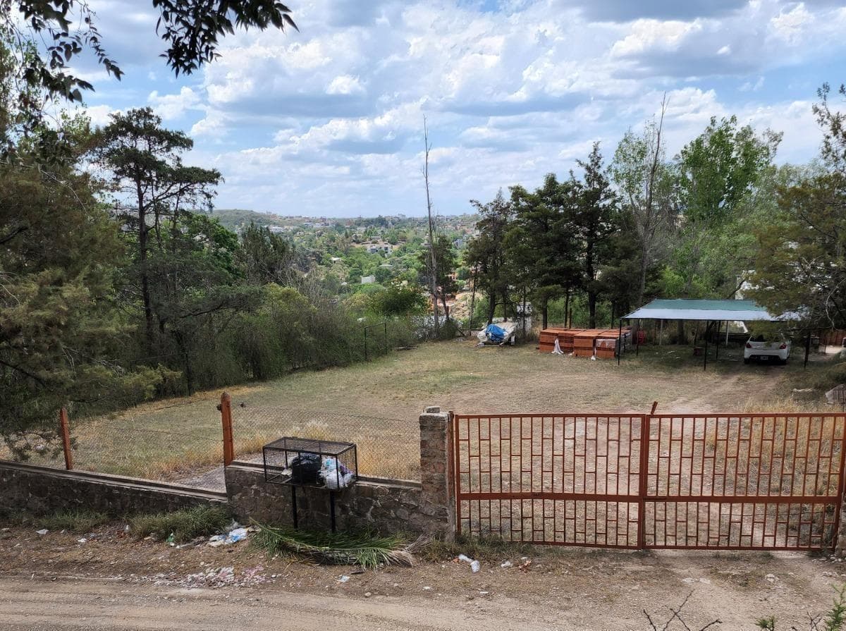 GRAN LOTE EN CARLOS PAZ - 911 M2 - CONSULTAS: 3516459239 - 1