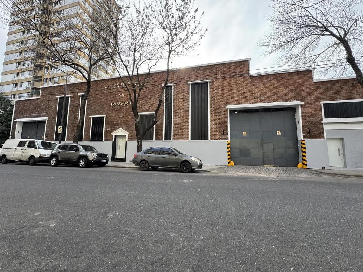 Galpón - Depósito de 1200 m2. en La Boca - ALQUILER - 1