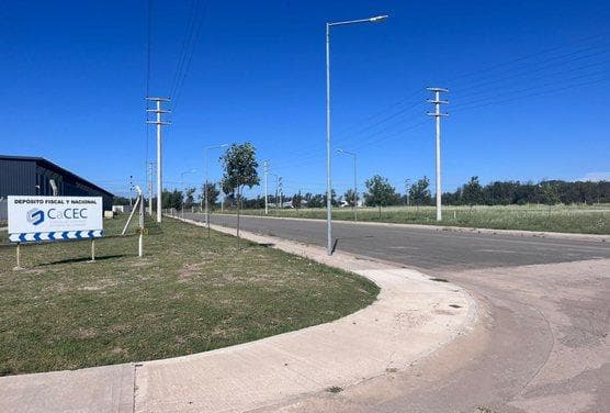 Lote 5000 mts en Parque Industrial CaCEC Camino a 60 Cuadras - 1
