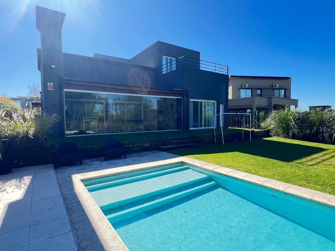 CASA VENTA 7 AMBIENTES ESCOBAR EL NAUDIR - 1