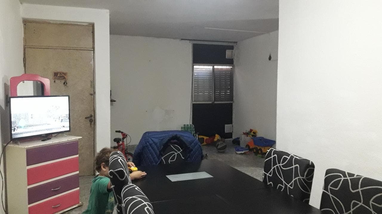 Venta Casa 4 Dormitorios Planta Baja Con Patio En Barrio Rucci - 1