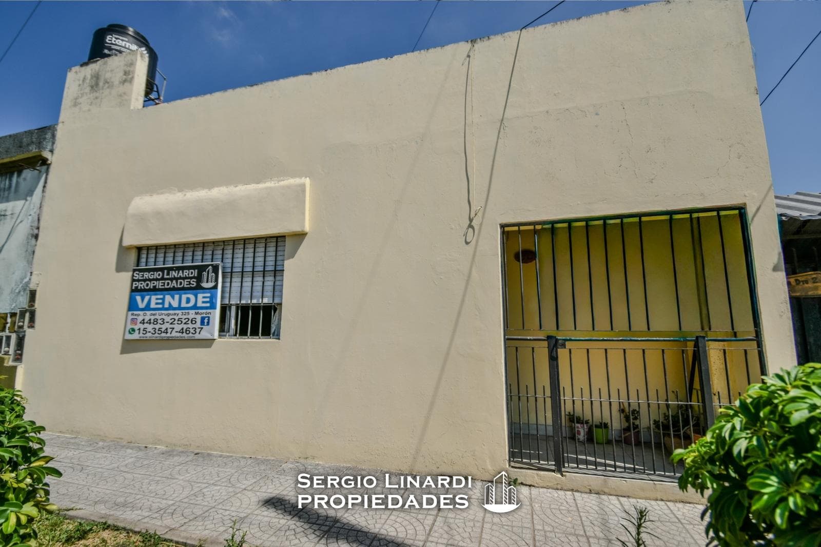 Venta De Ph Al Frente, Planta Baja Sin Expensas En Moron Sur - 1