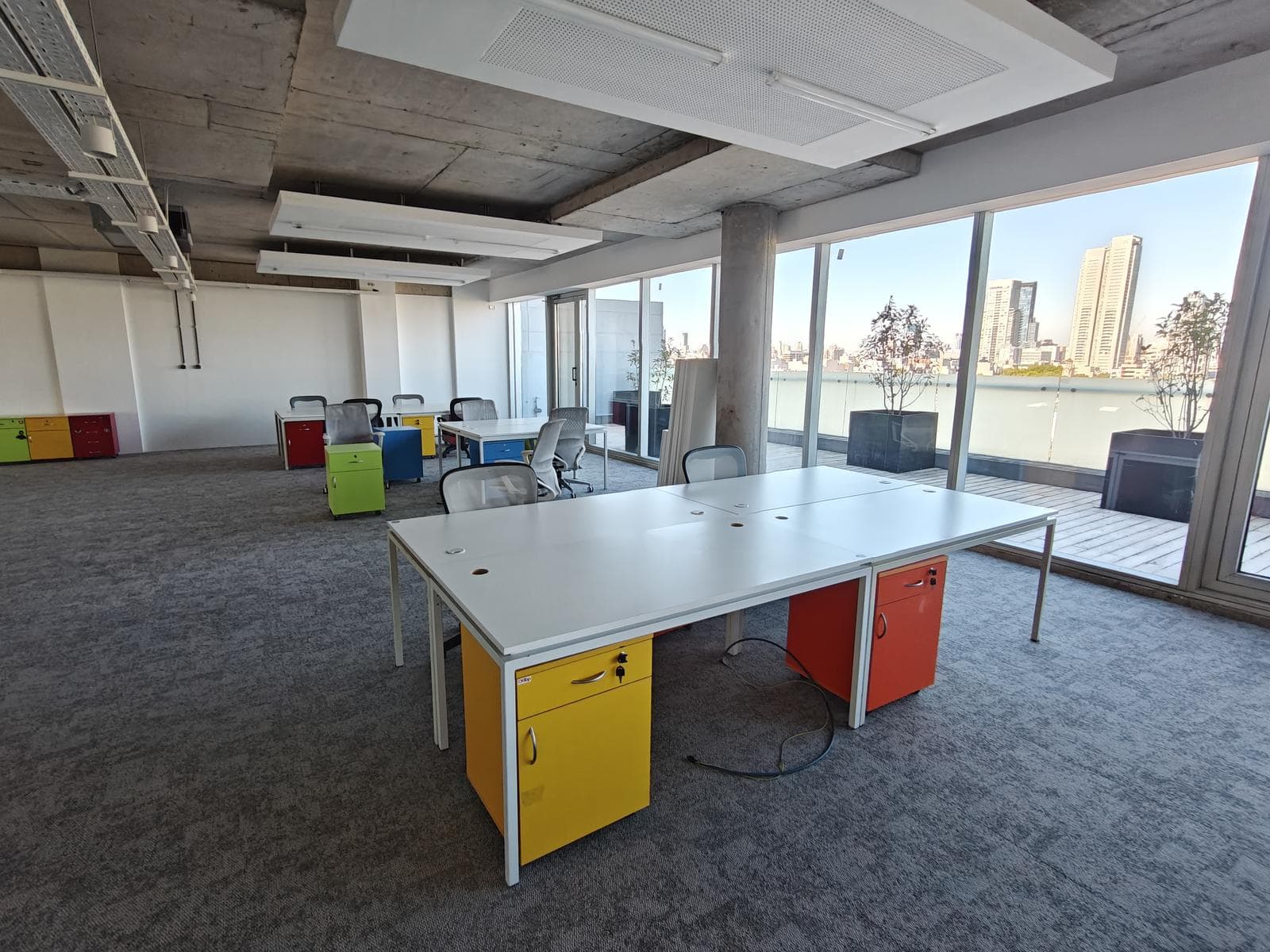 Oficina en alquiler en edificio Green Buiding dentro del Distrito Audiovisual - 1