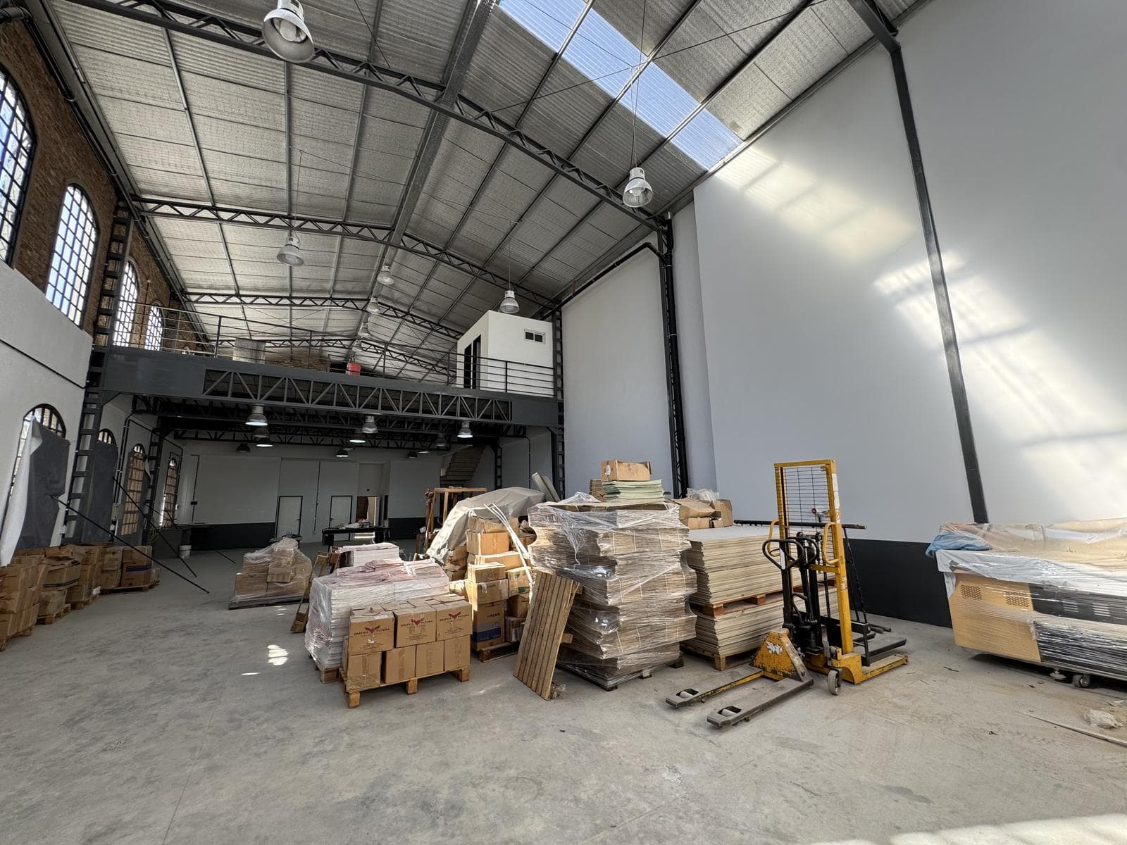 Galpón en Alquiler - 565m2 - Barracas - 1