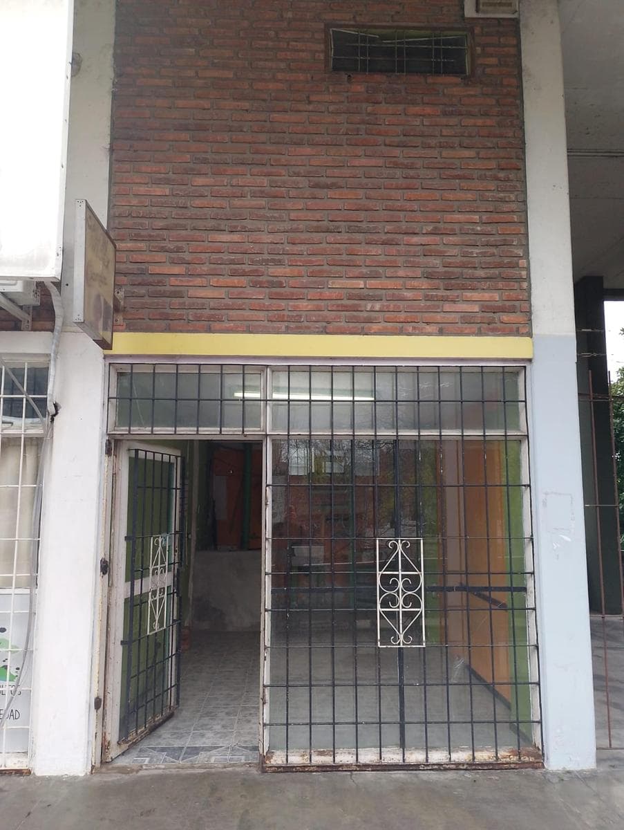 Local comercial en venta - 1 Baño - Villa Lugano - 1