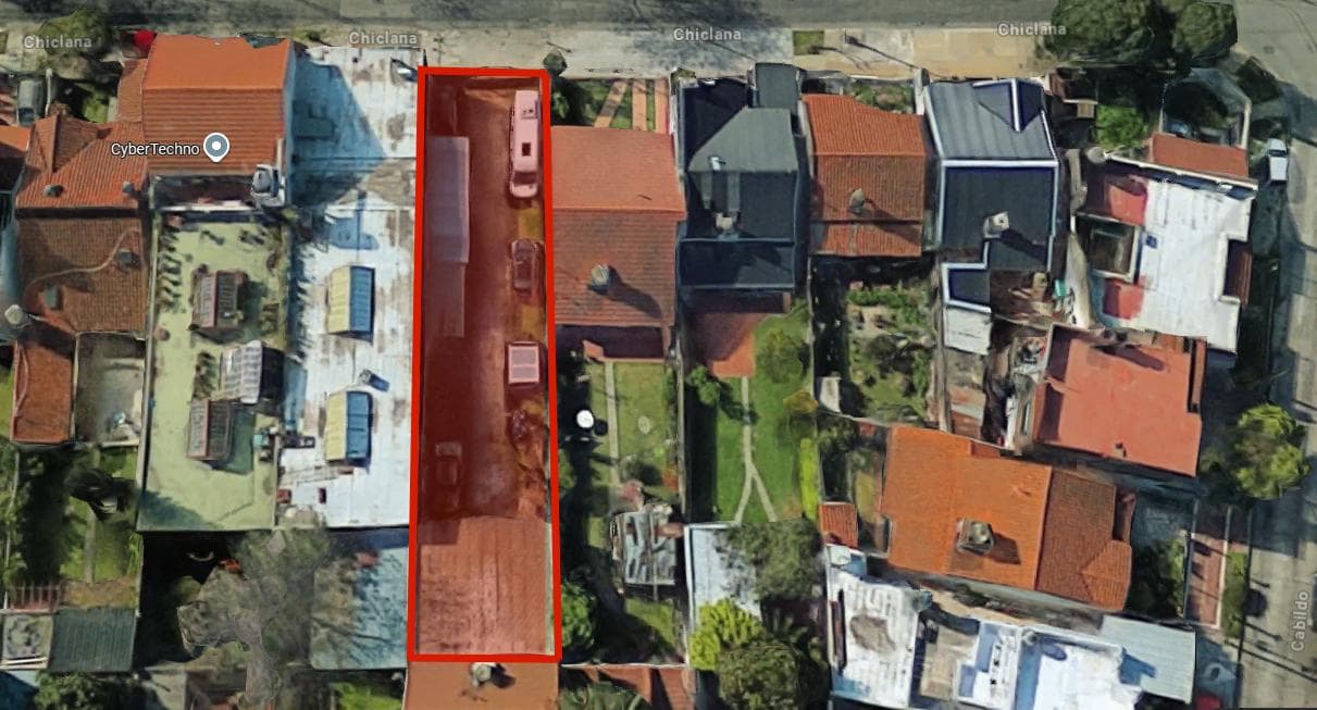 VENTA AMPLIO TERRENO EN CARAPACHAY – CHICLANA AL 5800 - 1