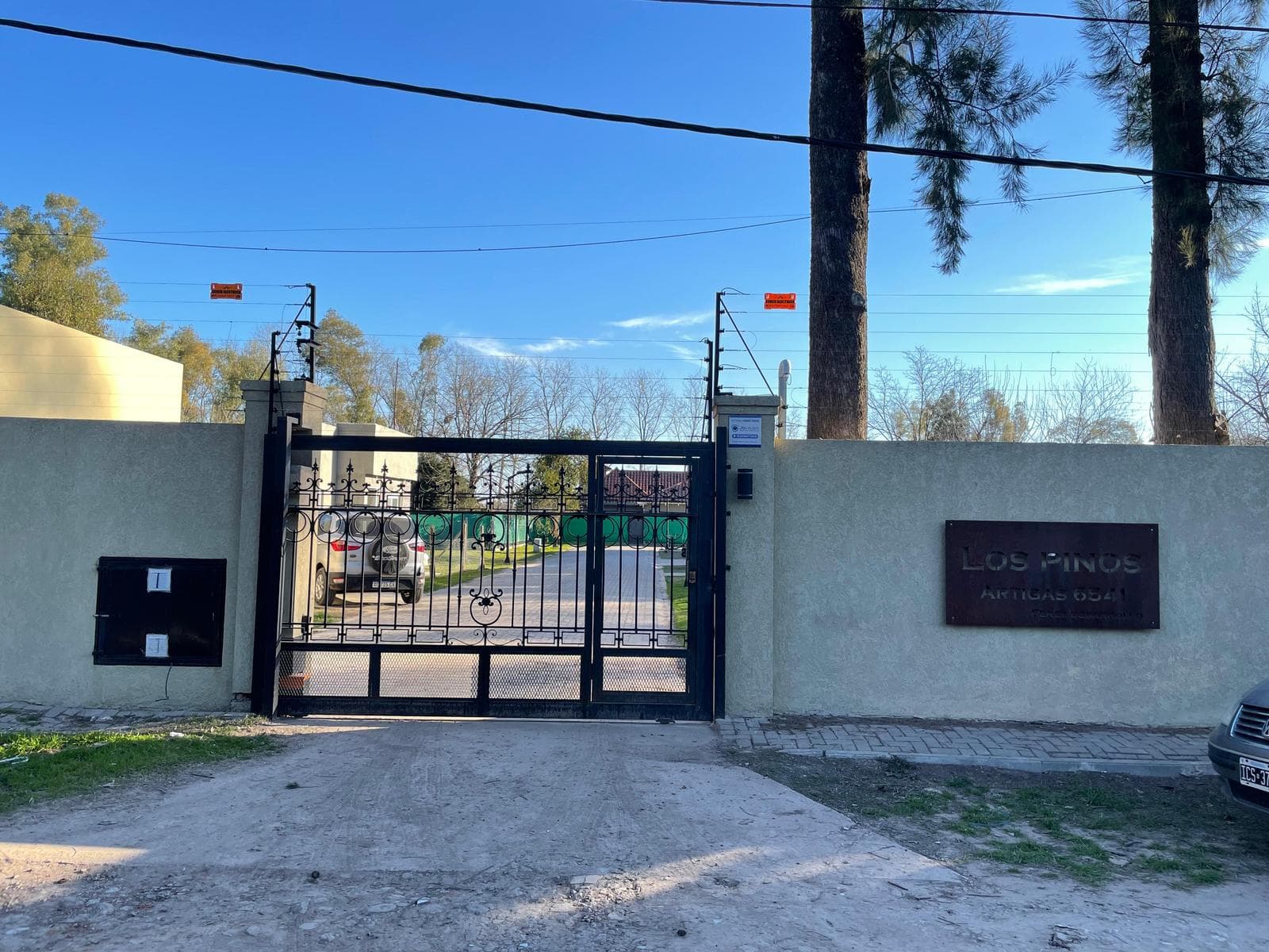 TERRENO A LA VENTA EN DEL VISO BARRIO CERRADO LOS PINOS I - 1