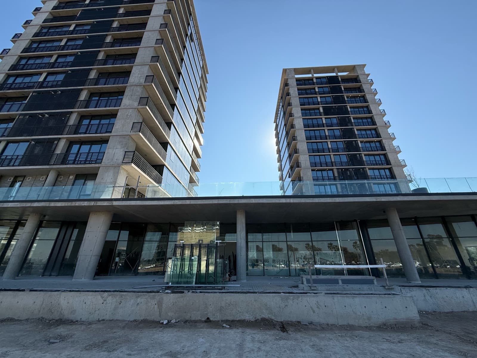 Local comercial en Palmas Park Buenavista - 1