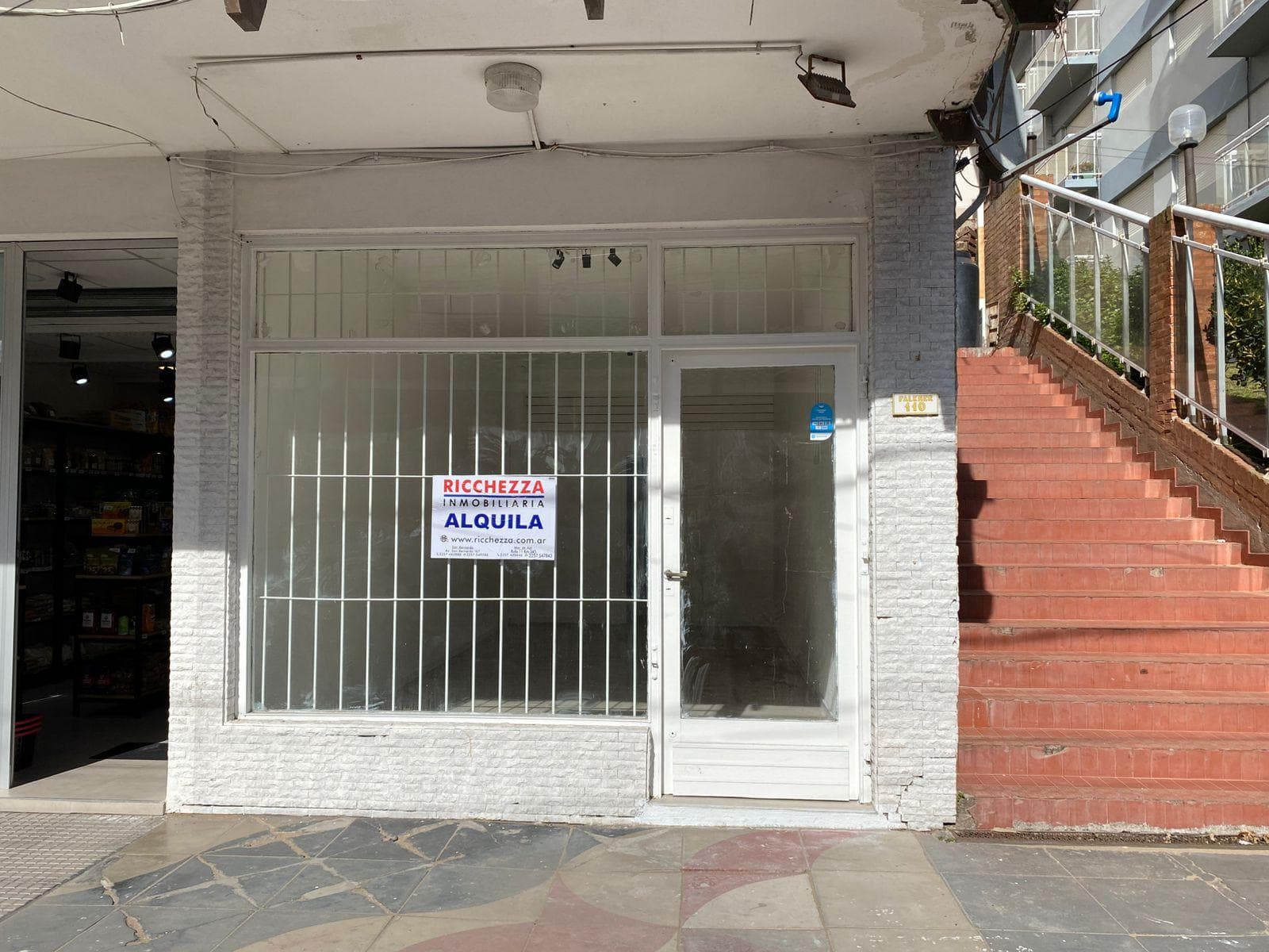 LOCAL COMERCIAL EN ALQUILER - A METROS DE CHIOZZA - 1