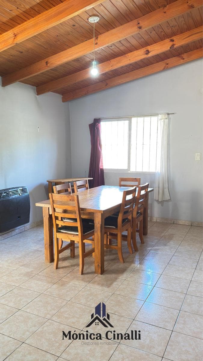 Casa en Villa Regina - 1