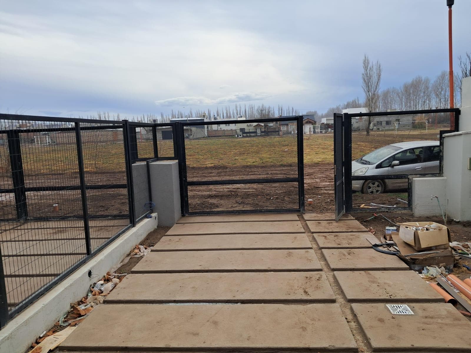 Vende casa en General Fernández Oro - 2