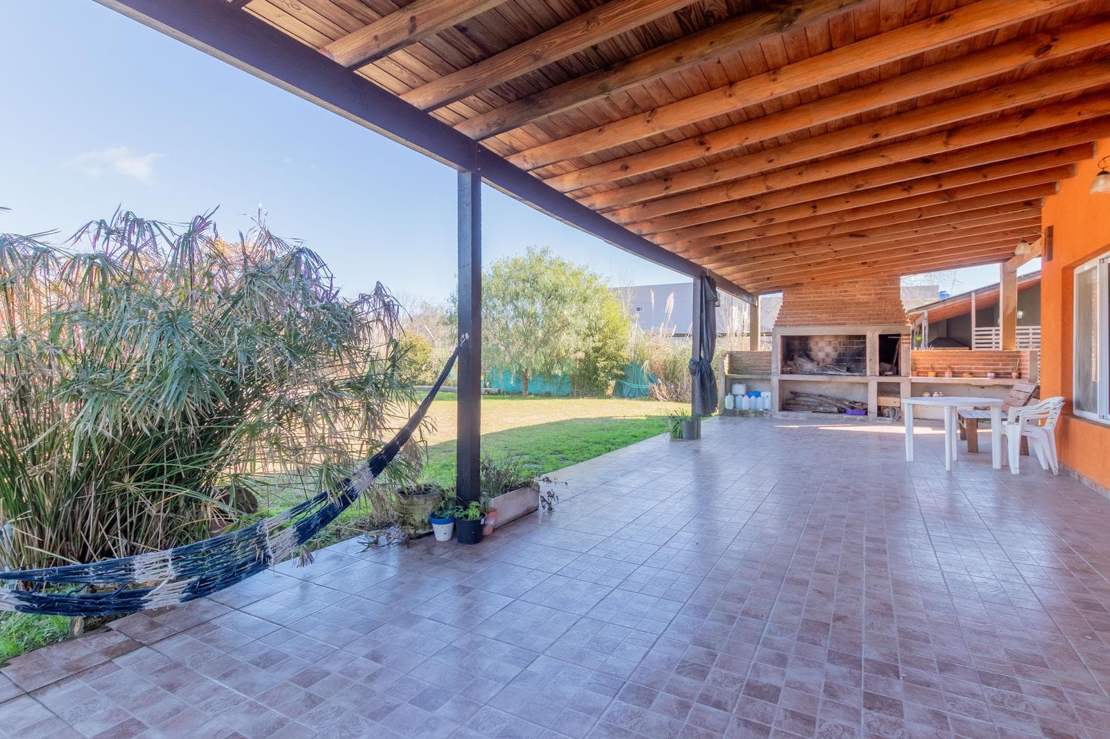 Quinta en venta de 4 ambientes en Francisco Álvarez - 1