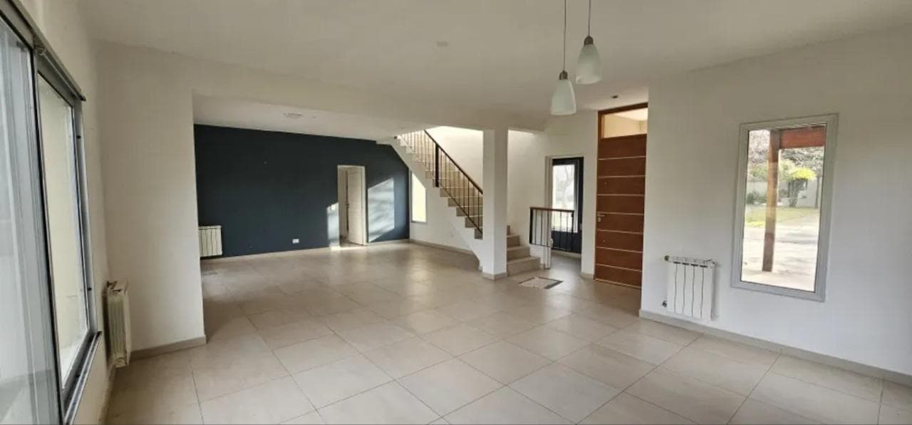 Venta o Alquiler Casa en Santa Catalina Barrio Nautico - 2