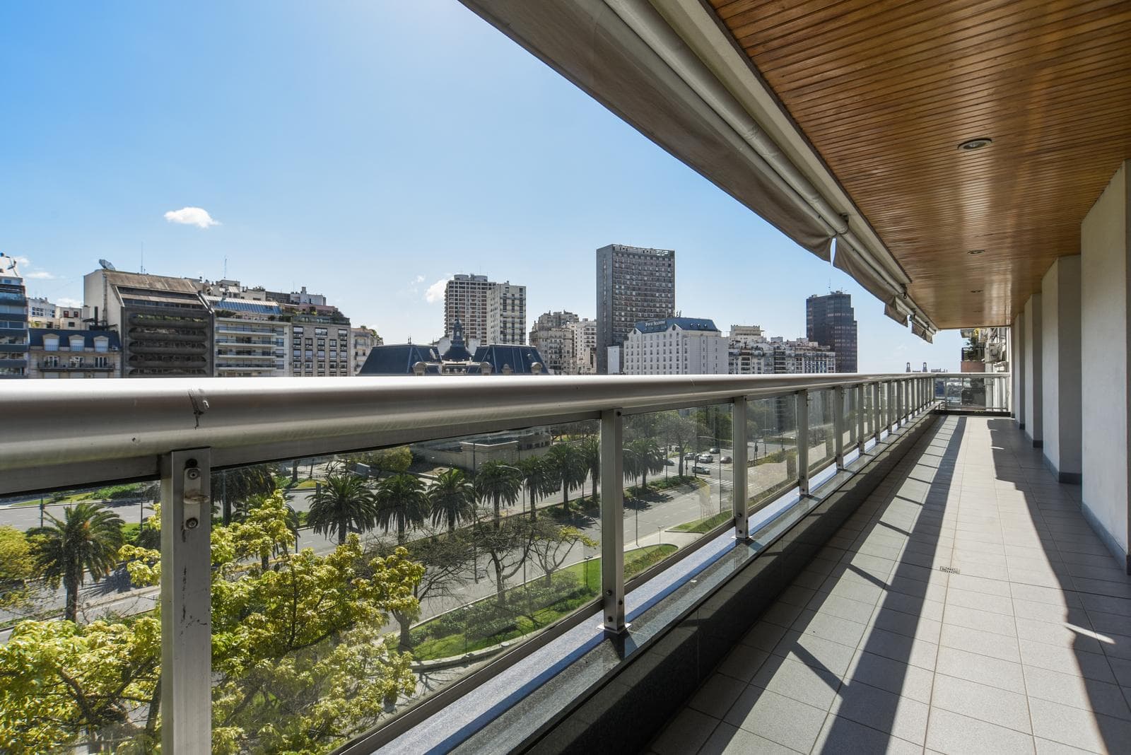 DEPARTAMENTO EN LA MEJOR ZONA DE RETIRO - 1