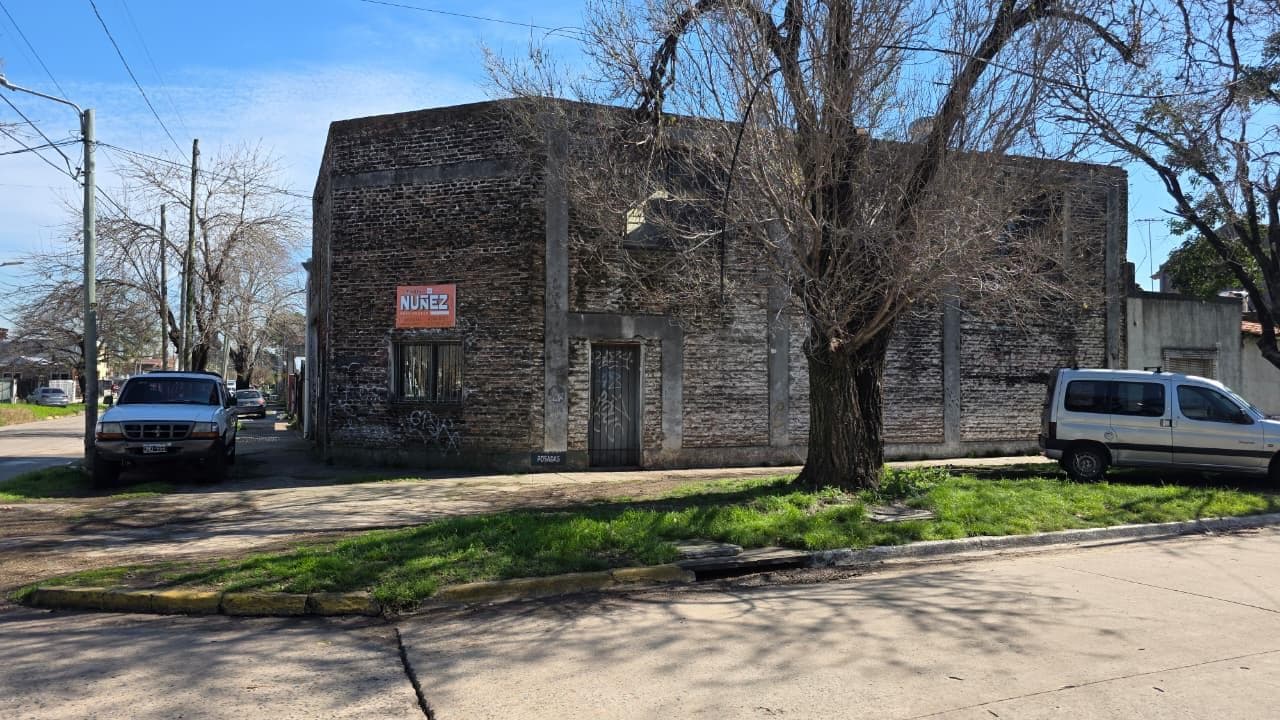 Depósito en Caseros al 1200, Lomas de Zamora - 1