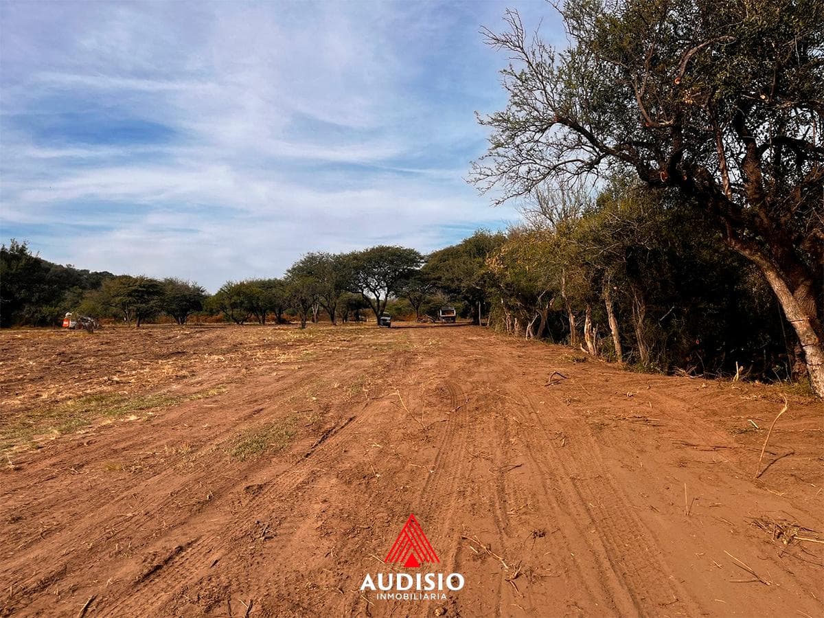 Chacra con Costa de Rio - AlmaFuerte - 2