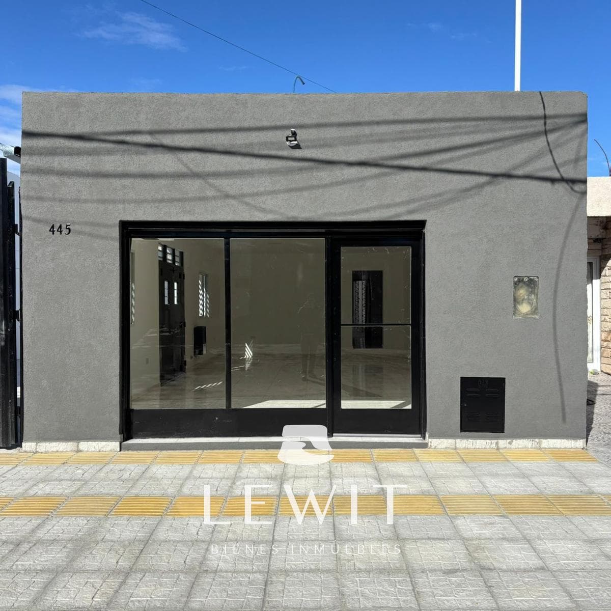 GALPÓN EN ALQUILER. COCHERA 6 AUTOS, NEUQUEN - 1