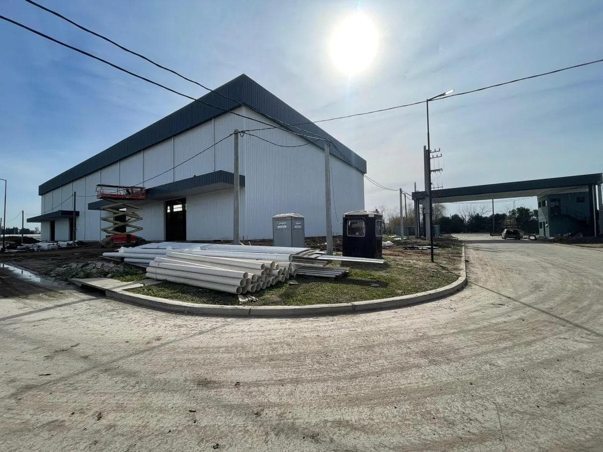 Galpón en alquiler en La Plata - 1