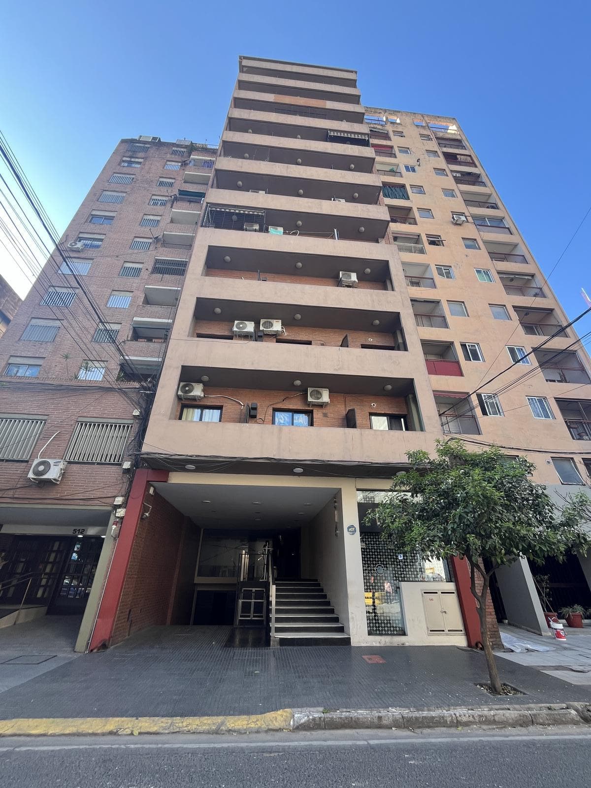 Cochera en Capital - 1