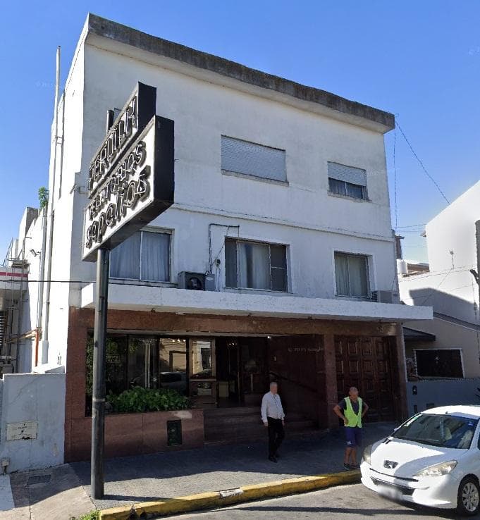 Edificio Comercial - Crucesita - 1