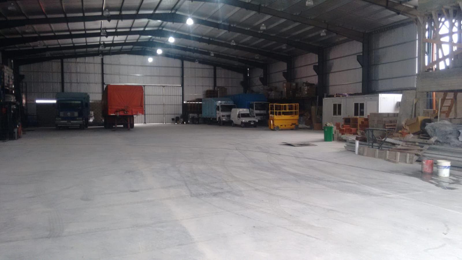 Galpón en Villa Soldati - 1