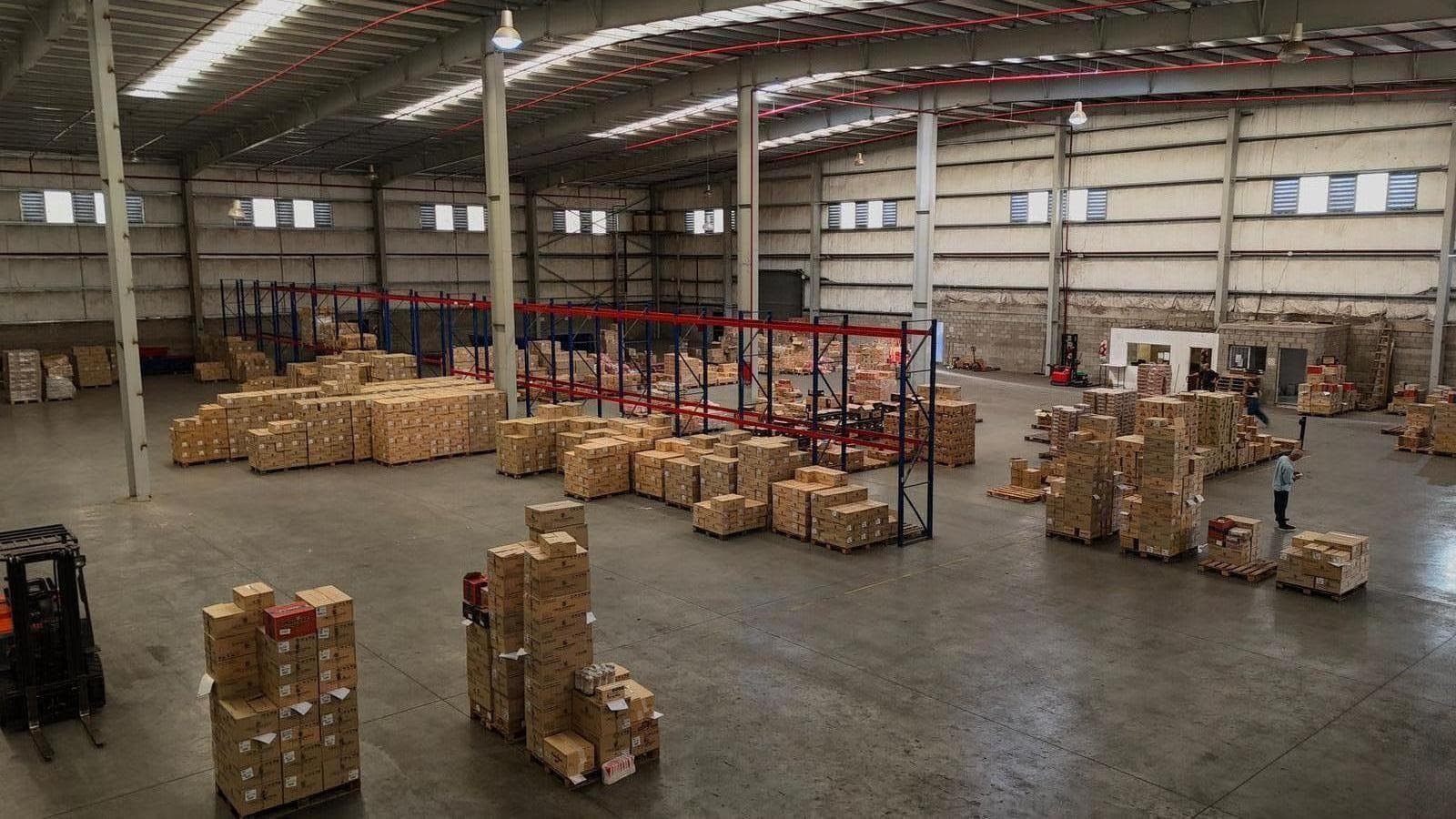 Alquiler Depósito Logistico 2.500 m2 - Pilar - 1