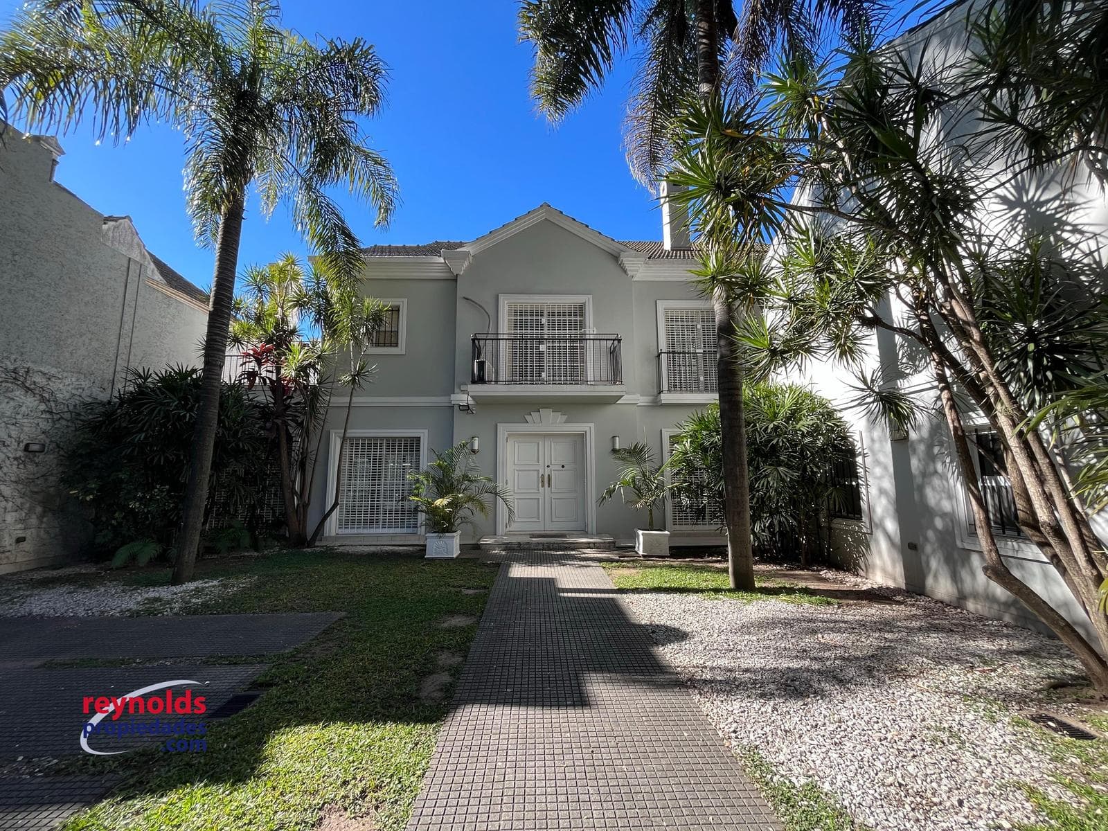 ALQUILER IMPECABLE CASA EN BARRIO PARQUE AGUIRRE - 2