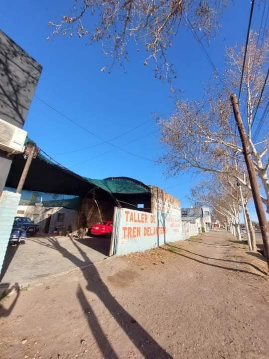 Galpón sobre Av. Libertador Norte - 1