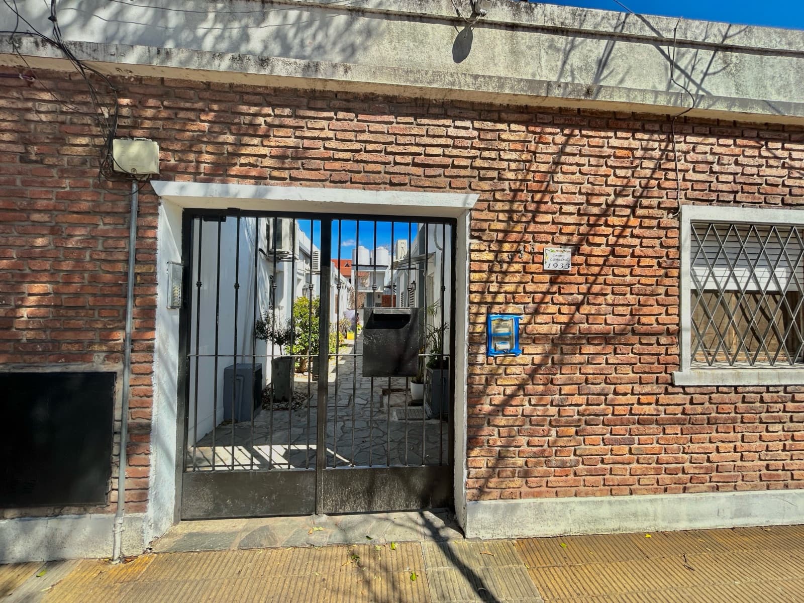 PH 3 ambientes en planta baja con patio en venta - 1