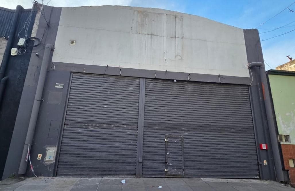 Depósito - Galpón de 302 m2. en Parque Patricios - ALQUILER - 1