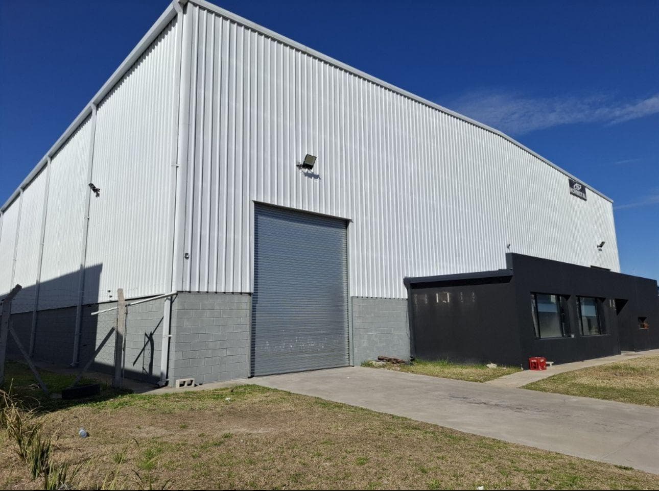 NAVE EN ALQUILER 1.500 M2 EN PARQUE INDUSTRIAL - EBAPI. Camino del Buen Ayre km 22, - 1