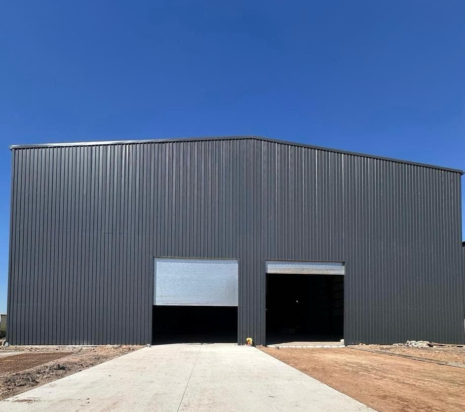 ALQUILER NAVE INDUSTRIAL 1.200 M2 AAA, A ESTRENAR!- Parque Industrial R25. MORENO - 1