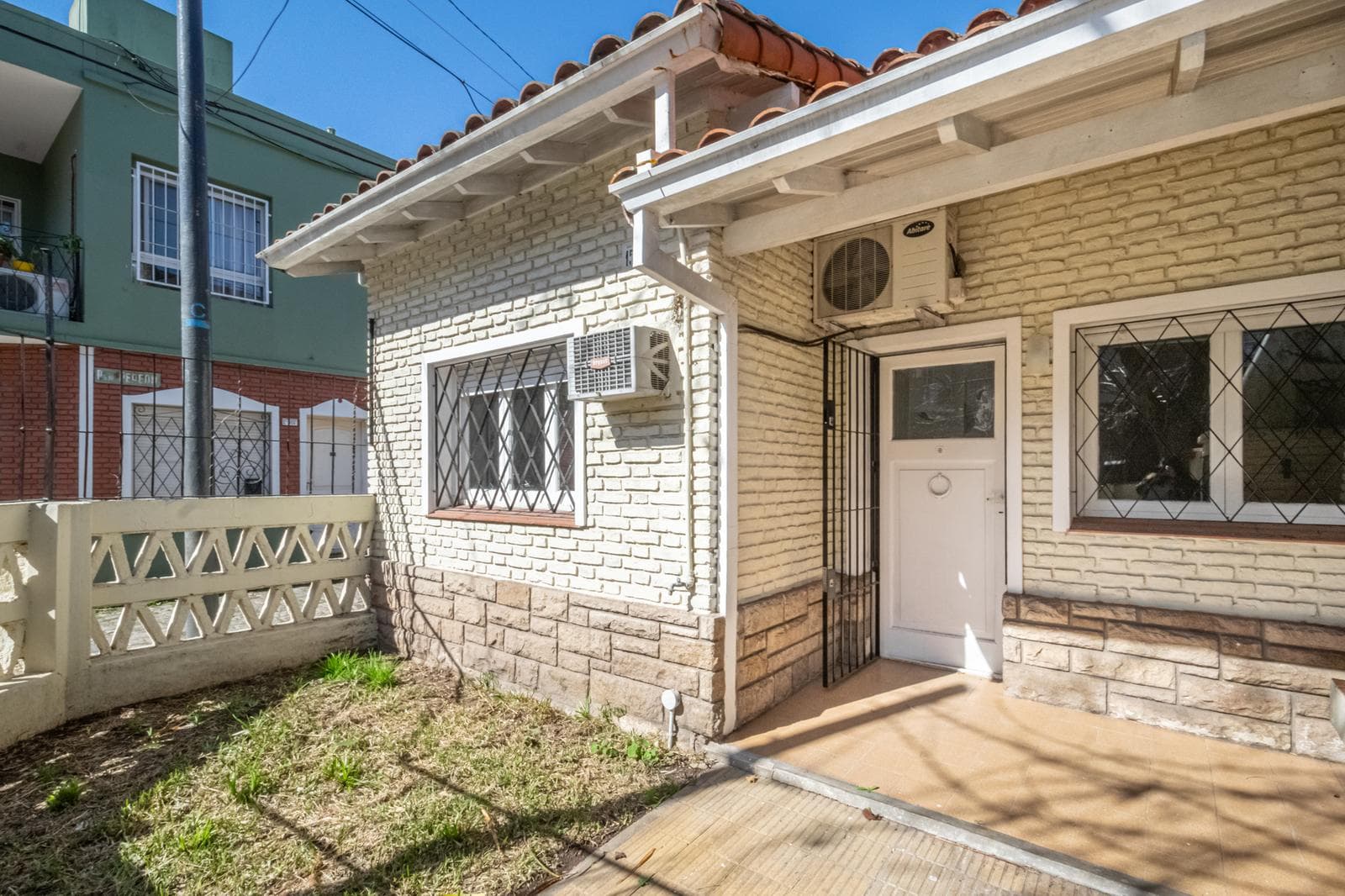 PH Venta 3amb 2dorm tipo casa, sin expensas, con cochera cubierta. - 2