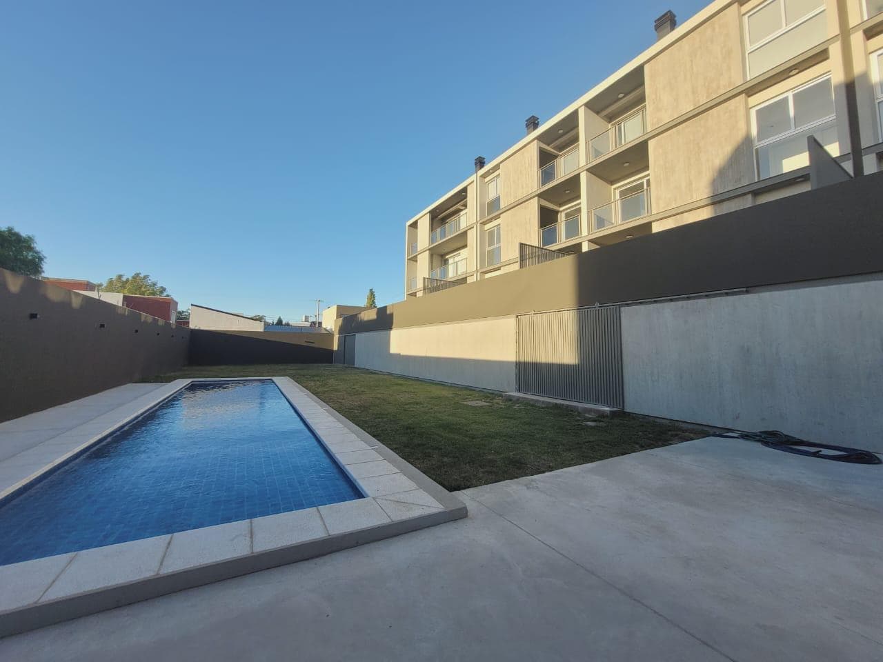 Departamento en alquiler terrazas Neuquen - 1