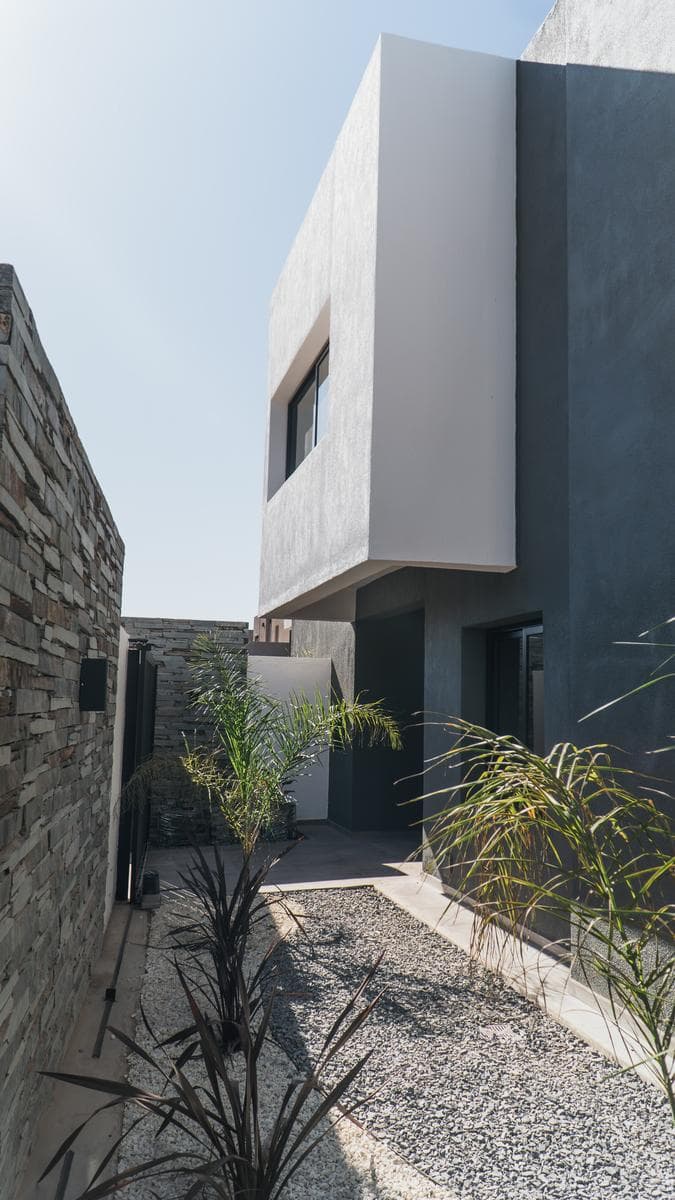 Venta Duplex Complejo Punta De Rieles, 1 Dormitorio. Rivadavia - 1